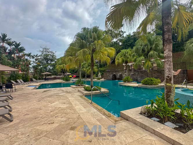 Apartamento en Planta Baja en Courtyard Residences PH Embassy Club - Imagen 19