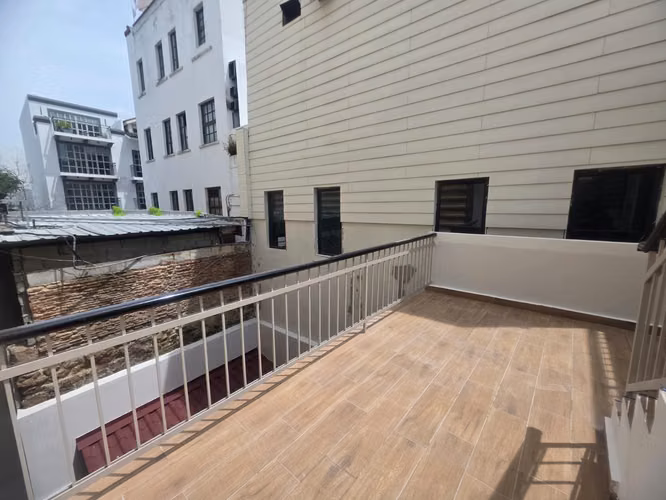 Alquilo espectacular apartamento remodelado en Casco Antiguo - Imagen 17