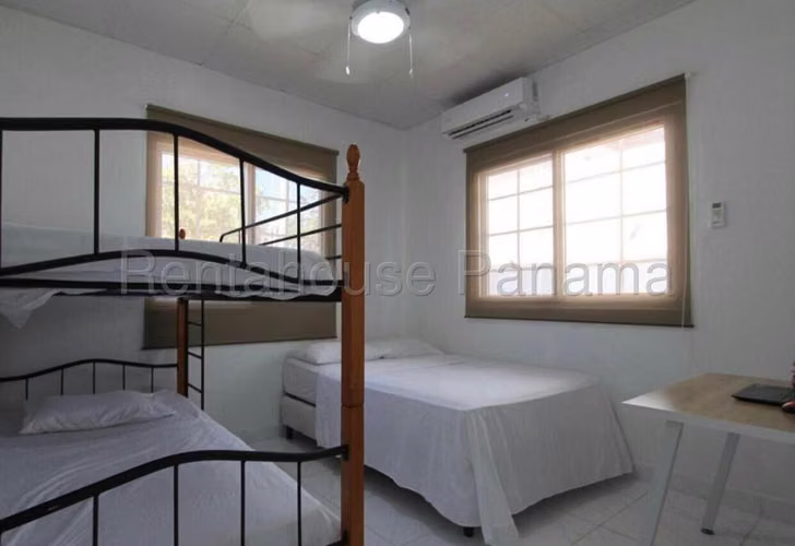 Casa En Venta En San Carlos YM