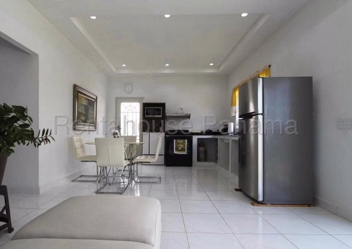 Casa En Venta En San Carlos YM