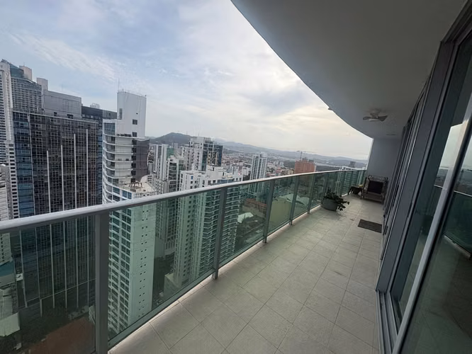Alquiler de Apartamento en Avenida Balboa, PH Allure at the Park - Imagen 2