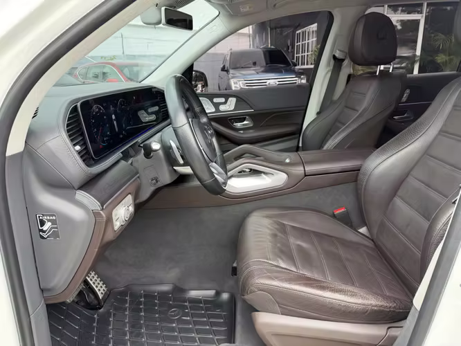 Mercedes Benz Gls 580