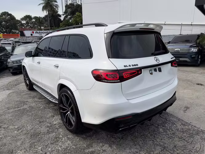 Mercedes Benz Gls 580