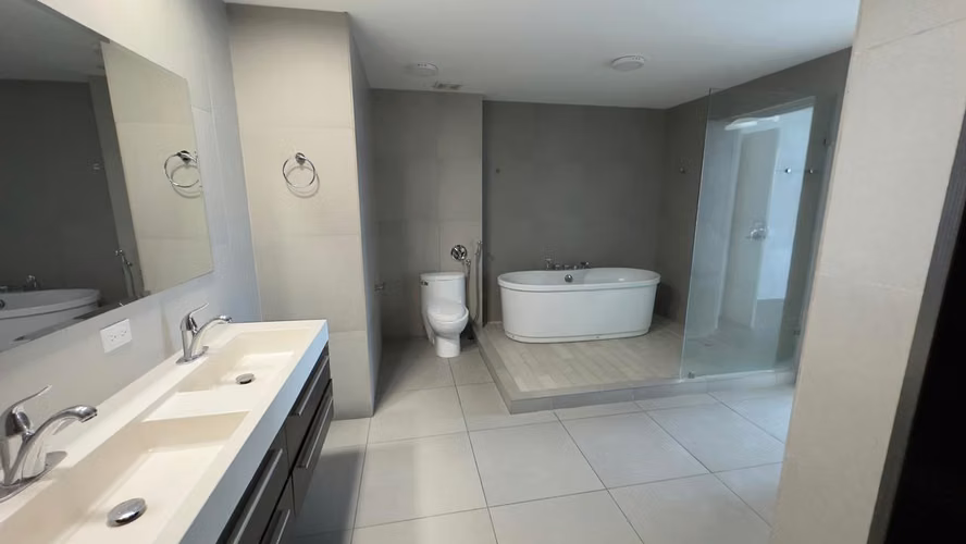 Venta de Apartamento en Avenida Balboa, PH Yacht Club - Imagen 9
