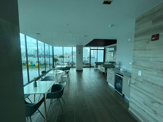 Alquiler de apartamento en Parque Lefevre - Imagen 16