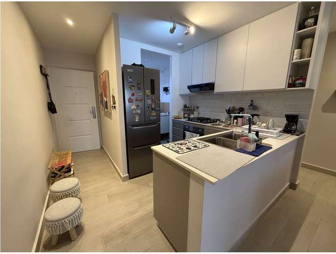 SE ALQUILA APARTAMENTO EN SAN FRANCISCO - Imagen 4