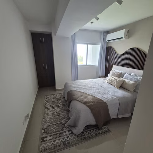 SE ALQUILA APARTAMENTO EN SAN FRANCISCO  - CARRASQUILLA CERCA DEL PARQUE OMAR