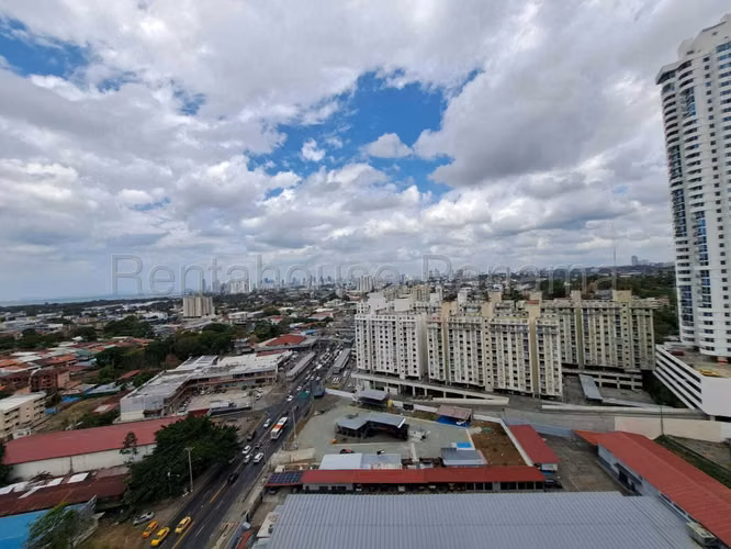 ALQUILO Apartamento Ph Ilo FULL amoblado . Rio Abajo. 59m2 - Imagen 5