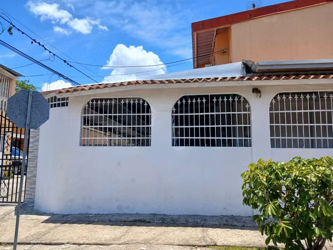 ## CASA EN VENTA EN LOS ANDES DE ESQUINA| 2 RECÁMARAS + 2 BAÑOS - Imagen 7