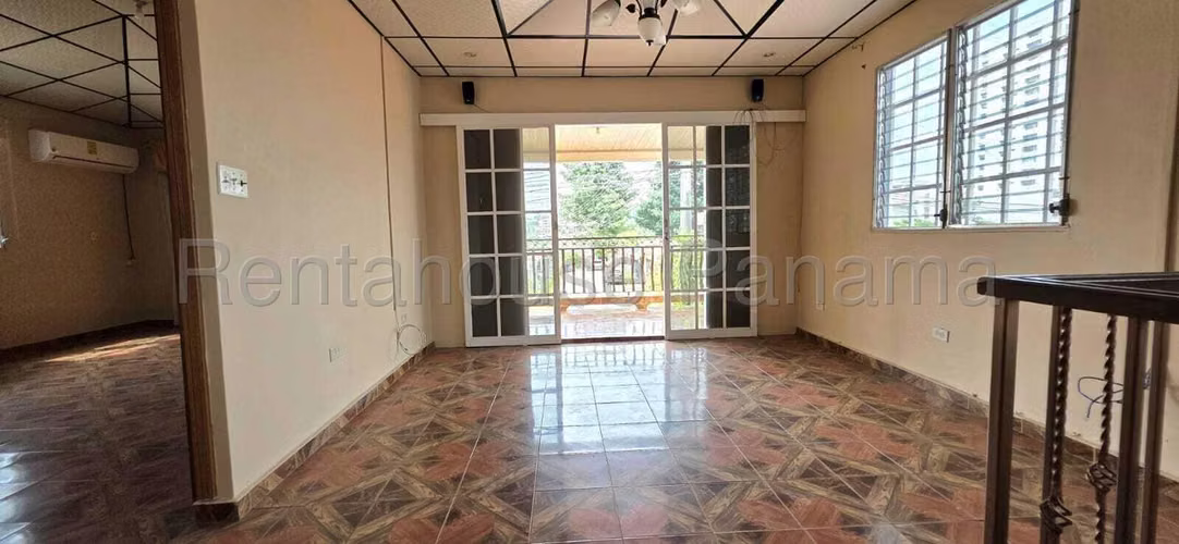 Casa En Venta En Villa Lucre YM