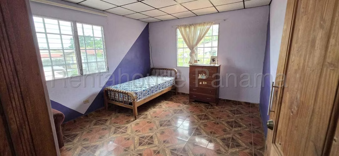 Casa En Venta En Villa Lucre YM