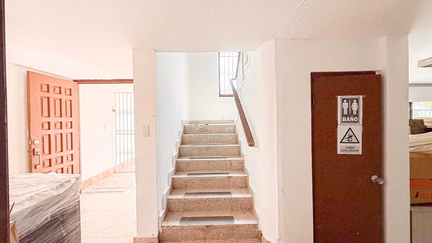 La alameda | Casa 450 m2 | 4 pisos | CBE - Imagen 2