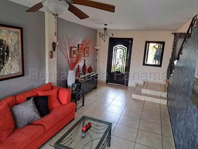 Venta de Casa en Brisas del Golf