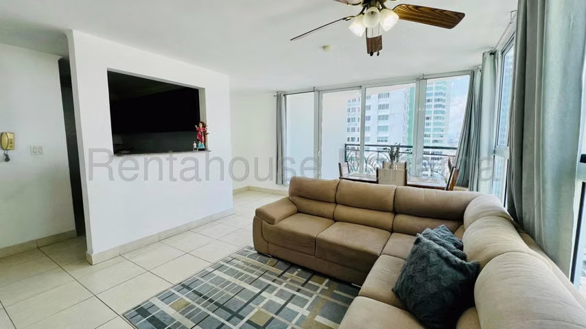 J1932GRR Venta de Apartamento en Edison Park
