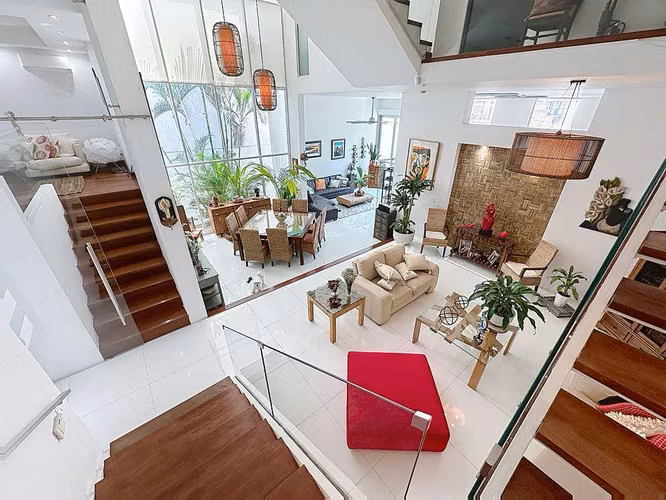 Venta de casa en Altos del Golf