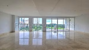 venta de Apartamento en Santa maria PH Regent 500 27-2098SR