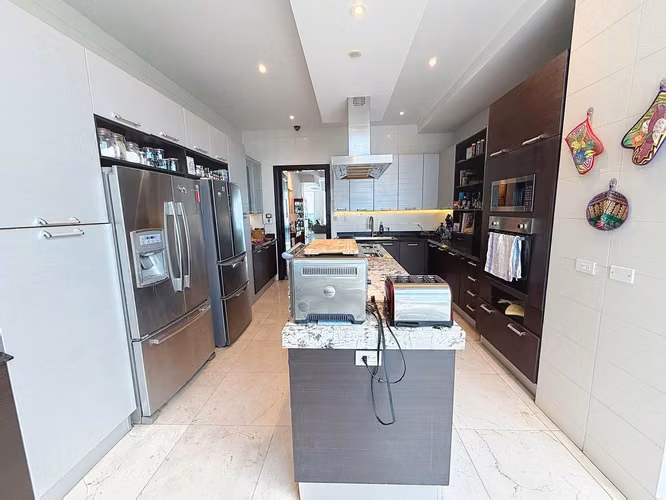 Venta de apartamento en Costa del Este PH Vitri - Piso Alto