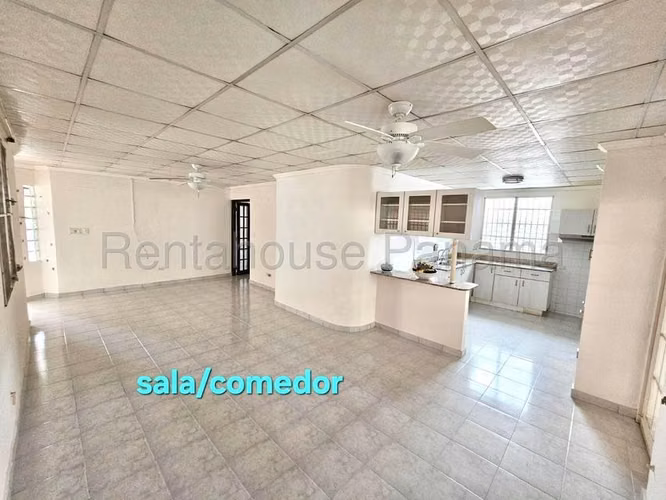 Casa En Venta En Villa Lucre YM