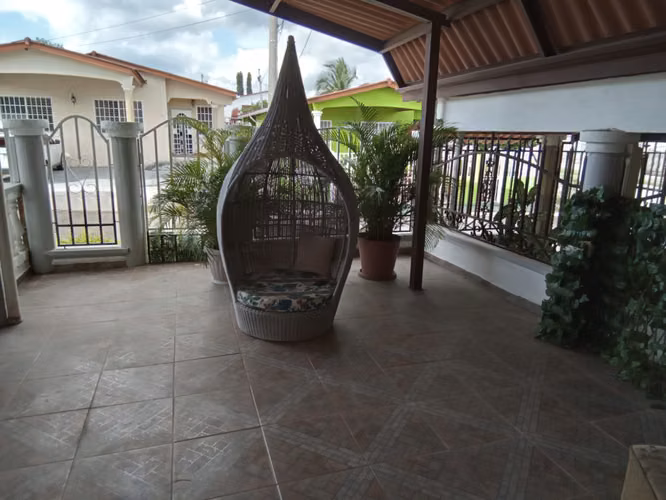 VENTA DE CASA EN PENONOMÉ