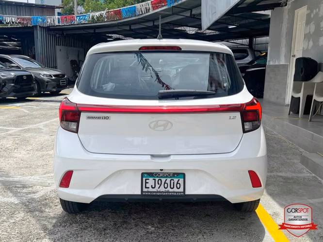 Hyundai Grand i10 HB 2025 Automática EJ9606 - Imagen 4