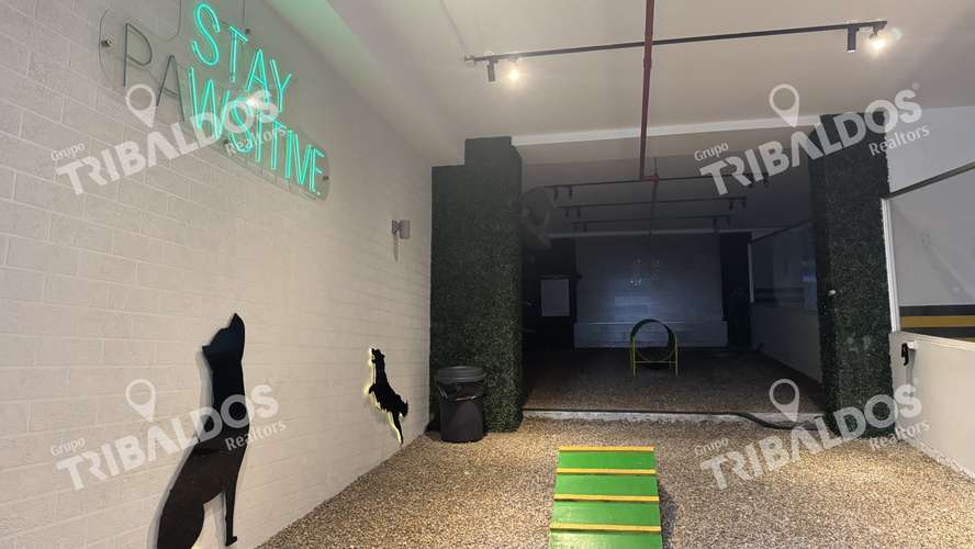 SE VENDE EN MIDPARK CON 2 ESTACIONAMIENTOS Y 1 DEPOSITO - Imagen 17