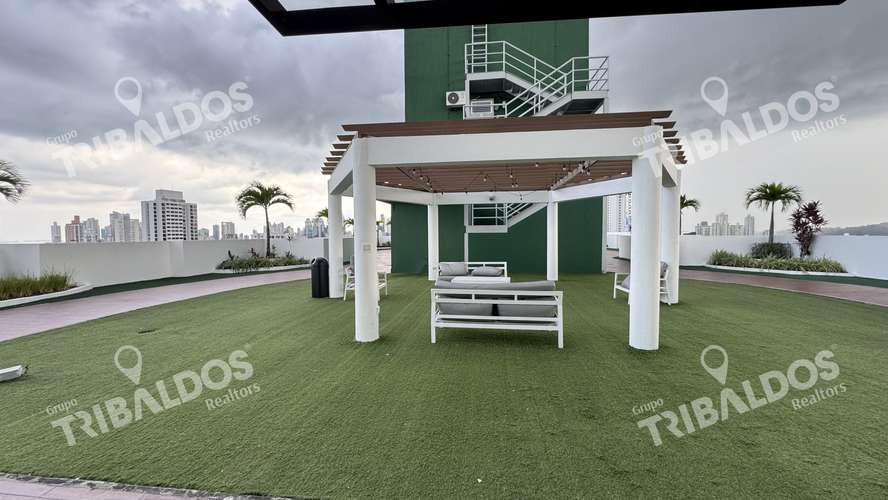 SE VENDE EN MIDPARK CON 2 ESTACIONAMIENTOS Y 1 DEPOSITO - Imagen 16