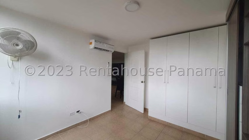 I5457GRR Venta de Apartamento en Carrasquilla