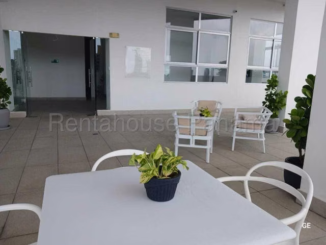 Se vende apartamento a estrenar con balcón e increíbles vistas en Carrasquilla