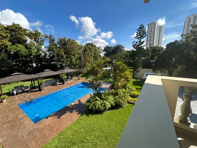 Venta de Casa en San Francisco, Altos del Golf