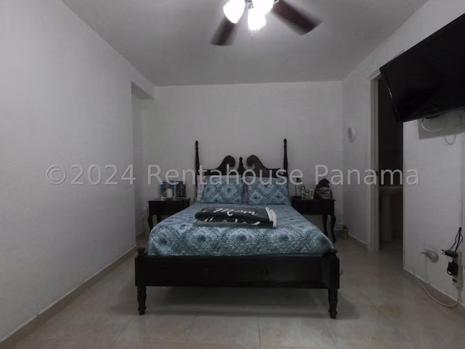 I8254GRR Venta de Apartamento en Edison Park