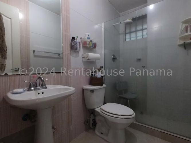 I8254GRR Venta de Apartamento en Edison Park