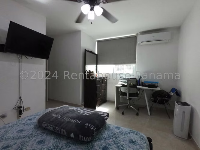 I8254GRR Venta de Apartamento en Edison Park