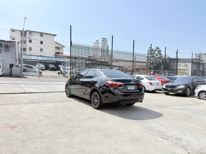 Toyota Corolla S 2016
