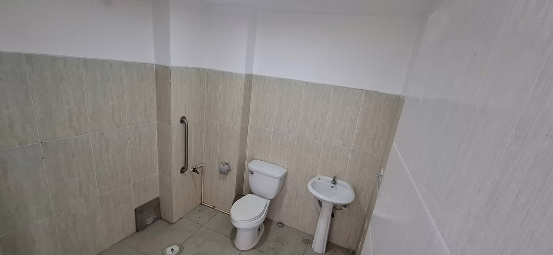 ALQUILER LOCAL COMERCIAL CIUDAD RADIAL
