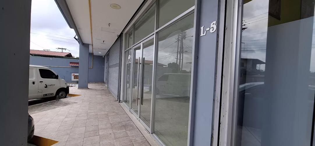 ALQUILER LOCAL COMERCIAL CIUDAD RADIAL