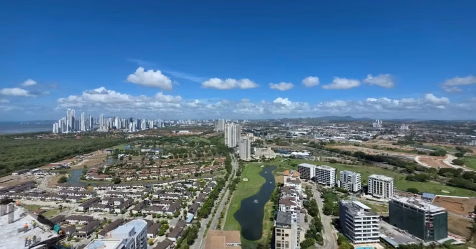 Apartamento en Santa Maria I Vacio I 4 Rec I con balcon y excelente vista