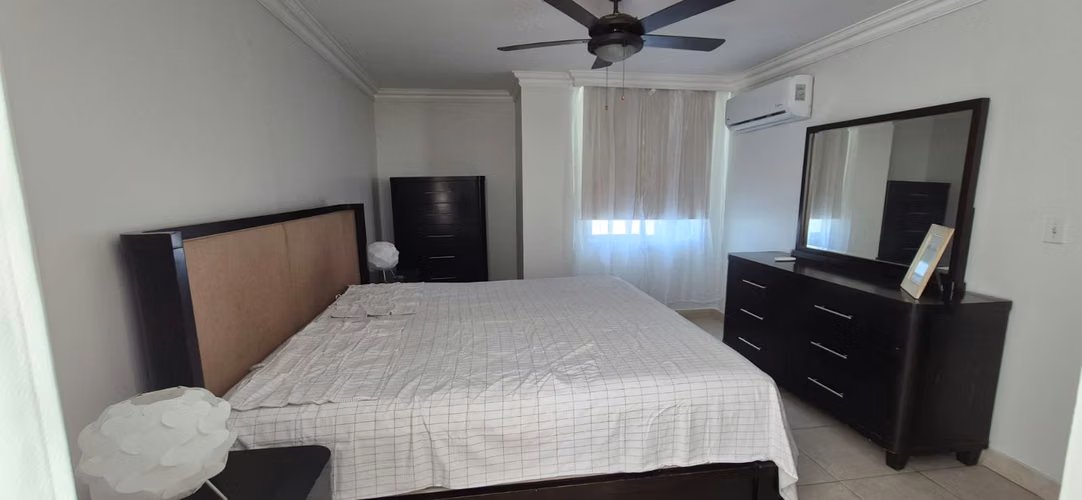 Alquilo Apartamento en Obarrio DC