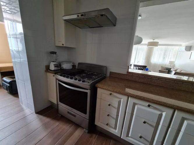 Alquilo Apartamento en Obarrio DC