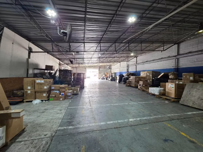 Alquiler de bodega en Urbanización Industrial Los Angeles