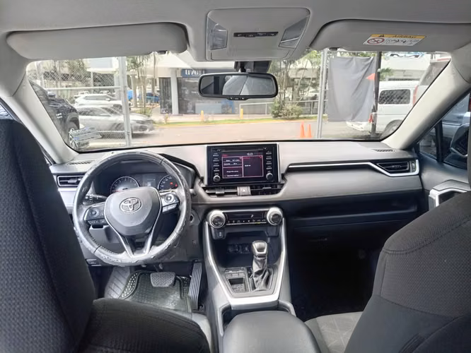 TOYOTA RAV4 2019 - Imagen 8
