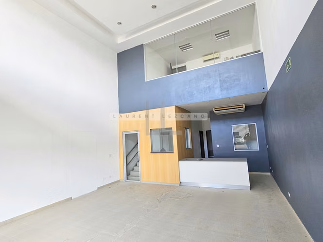 Venta Local Planta Baja Comercial/Oficina Remodelado Plaza Milla 8. Haga su oferta - Imagen 2