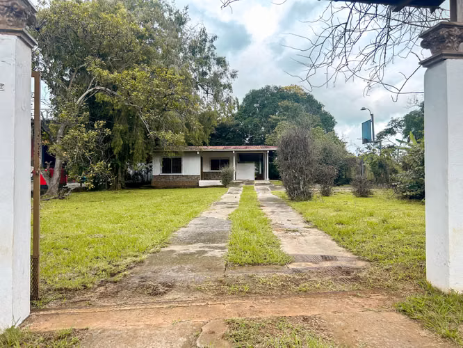Big Lot, Great Location – Only 10 Mins from Downtown David! - Imagen 10