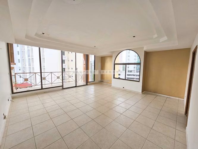 Venta de Apartamento en PH Vall Halla - El Cangrejo. Haga una oferta