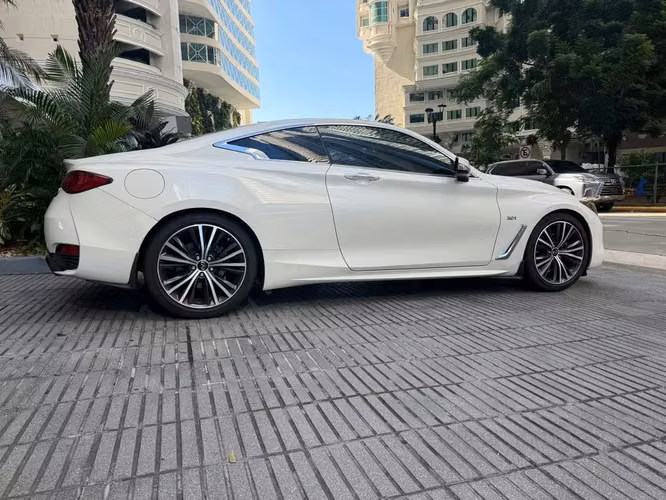 Infiniti Q60 Del 2020 EXCELENTE CONDICIONES