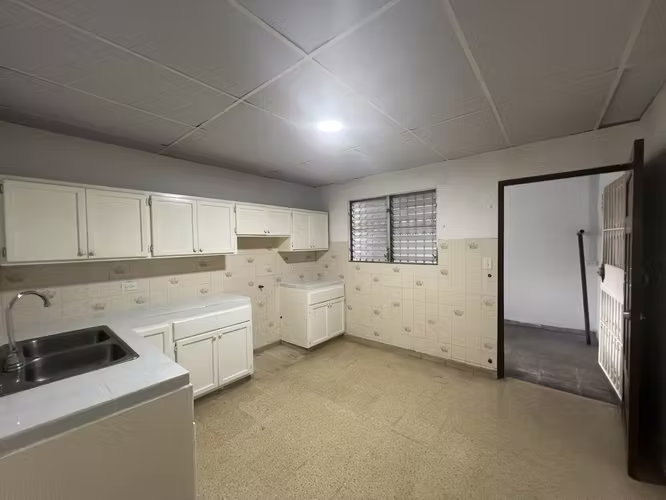 ALQUILER CASA LINDA VISTA– Residencial o Comercial - Imagen 3