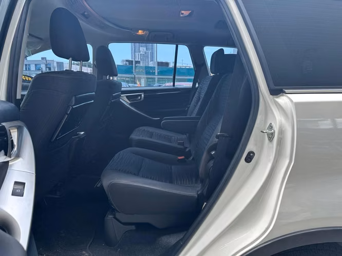 Toyota Innova 2022 - Imagen 9
