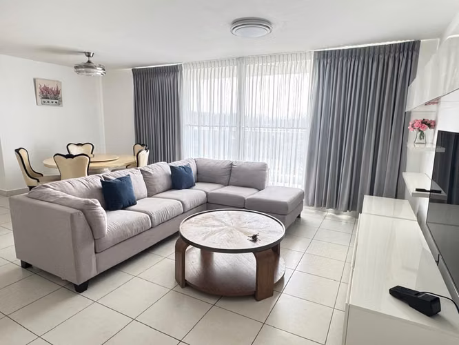 ALQUILER DE APARTAMENTO AMOBLADO EN CLAYTON 
