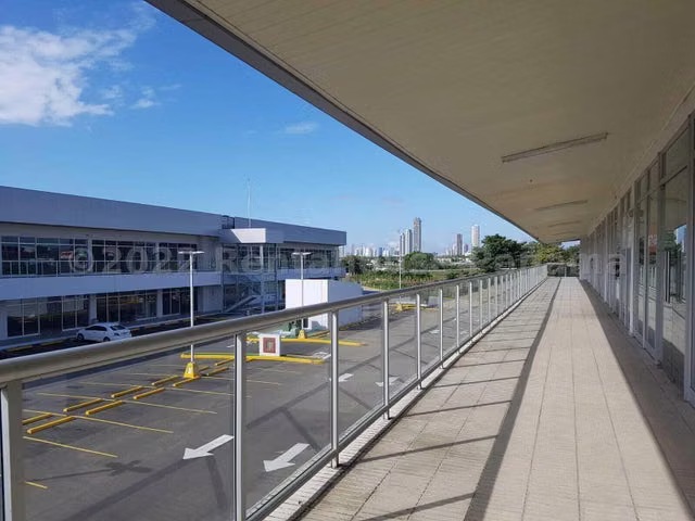 I5330GRR Venta de Local Comercial en Costa Sur - Imagen 4
