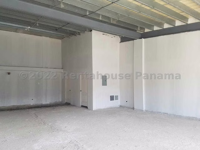 I5330GRR Venta de Local Comercial en Costa Sur - Imagen 13