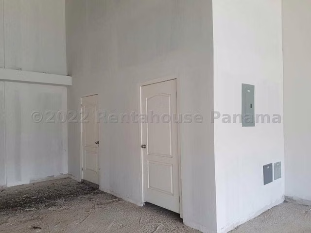 I5330GRR Venta de Local Comercial en Costa Sur - Imagen 11